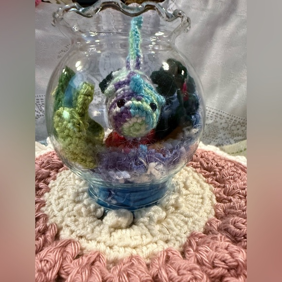 Handcrafted Multicolor Fish decor - Picture 7 of 7